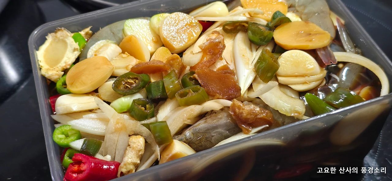 img.png?credential=yqXZFxpELC7KVnFOS48ylbz2pIh7yKj8&expires=1759244399&allow_ip=&allow_referer=&signature=D5ipyM0RtyFEhLUVV47Rkau4DEI%3D