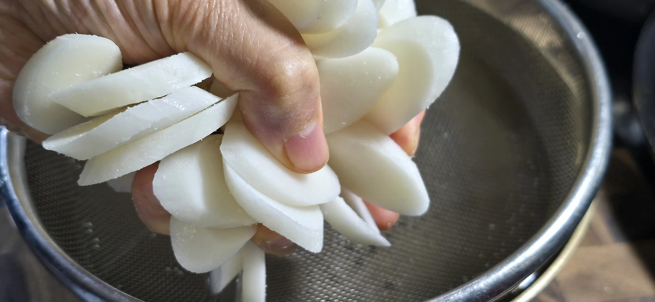 img.jpg?credential=yqXZFxpELC7KVnFOS48ylbz2pIh7yKj8&expires=1767193199&allow_ip=&allow_referer=&signature=clbJBRb5KDbwmLz7XVaXEoX6vg4%3D