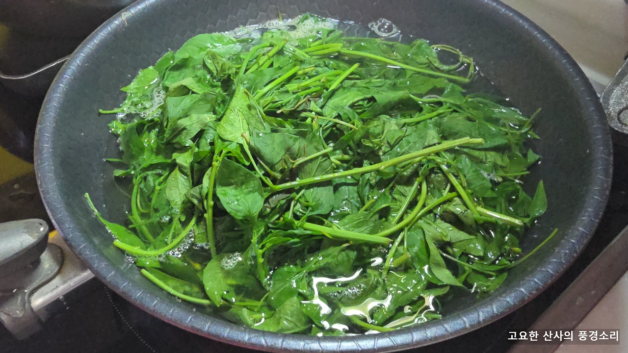 img.png?credential=yqXZFxpELC7KVnFOS48ylbz2pIh7yKj8&expires=1756652399&allow_ip=&allow_referer=&signature=XaWQXSqy5pmocK9g9oDy4de30kk%3D