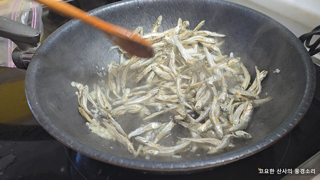 img.png?credential=yqXZFxpELC7KVnFOS48ylbz2pIh7yKj8&expires=1764514799&allow_ip=&allow_referer=&signature=60Wg6Do7moDzTop8yBSH1tWPM6Q%3D