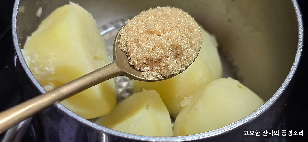 img.png?credential=yqXZFxpELC7KVnFOS48ylbz2pIh7yKj8&expires=1753973999&allow_ip=&allow_referer=&signature=k88svKpMVXtM2qf%2FCHjCZCFuR5I%3D