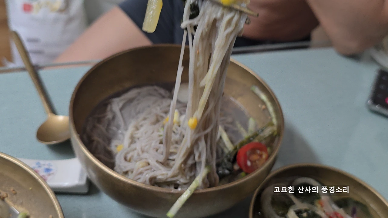 img.png?credential=yqXZFxpELC7KVnFOS48ylbz2pIh7yKj8&expires=1753973999&allow_ip=&allow_referer=&signature=1r4%2FSkTt%2Fb7mKAwjL38%2BVZMAhHc%3D