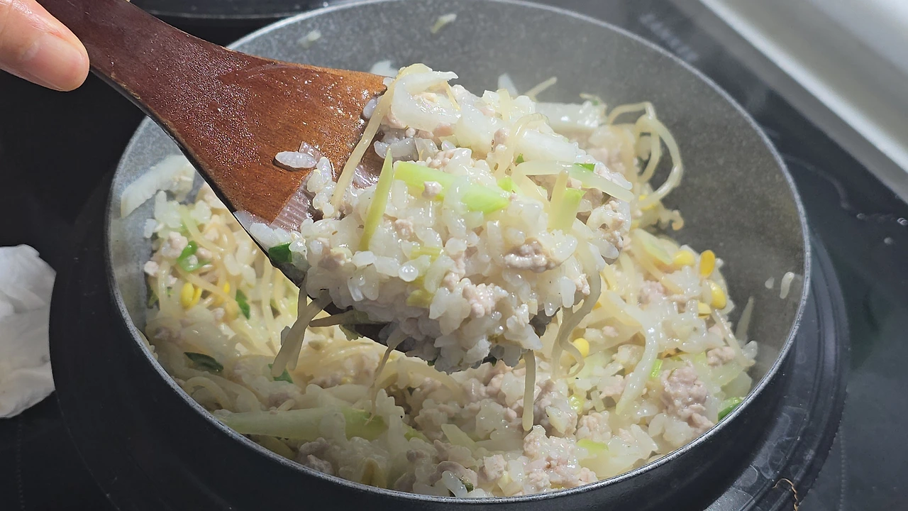 img.jpg?credential=yqXZFxpELC7KVnFOS48ylbz2pIh7yKj8&expires=1767193199&allow_ip=&allow_referer=&signature=QZDziAleK2uhmmzeqTBUJDVmrzY%3D