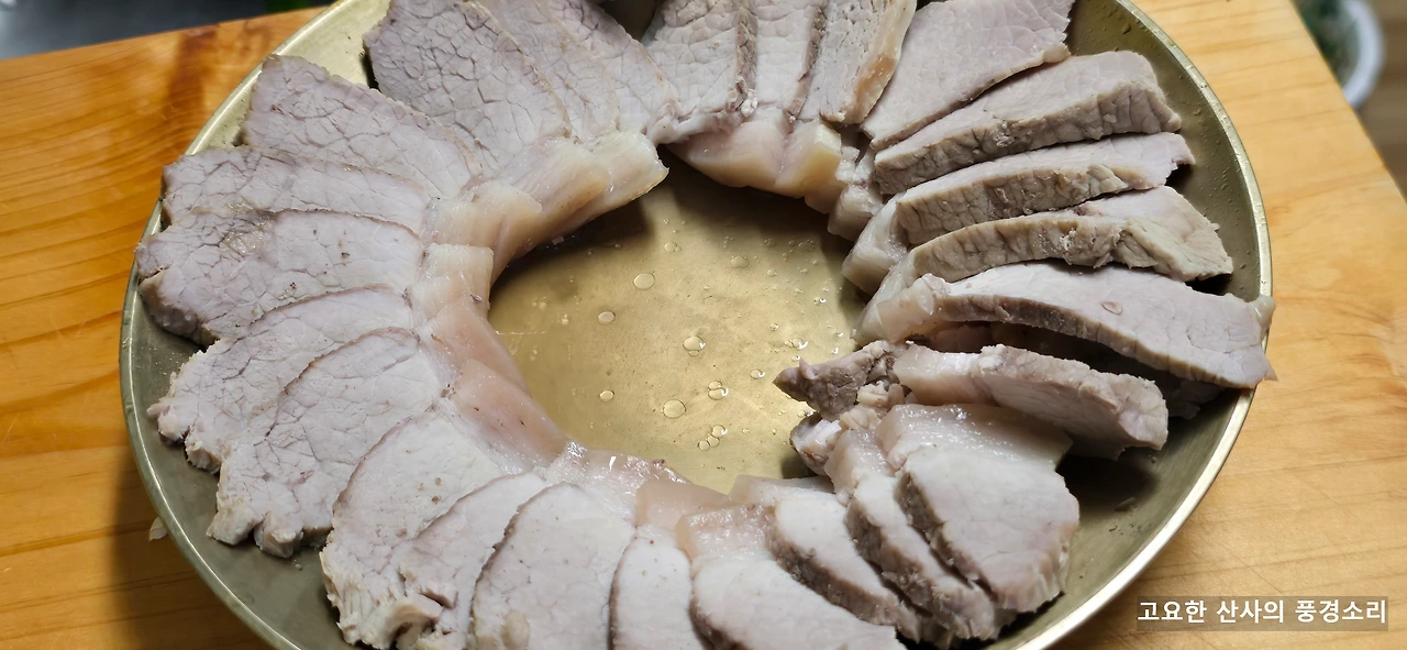 img.png?credential=yqXZFxpELC7KVnFOS48ylbz2pIh7yKj8&expires=1759244399&allow_ip=&allow_referer=&signature=D2Ie5BOaqmQ63RyXEEM3Eor6nag%3D