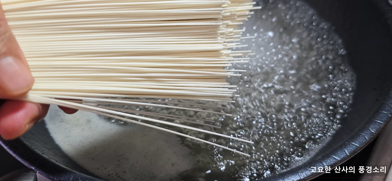 img.png?credential=yqXZFxpELC7KVnFOS48ylbz2pIh7yKj8&expires=1753973999&allow_ip=&allow_referer=&signature=VYaYWOySs%2FZU9DrkFu6ea%2F8l3FM%3D