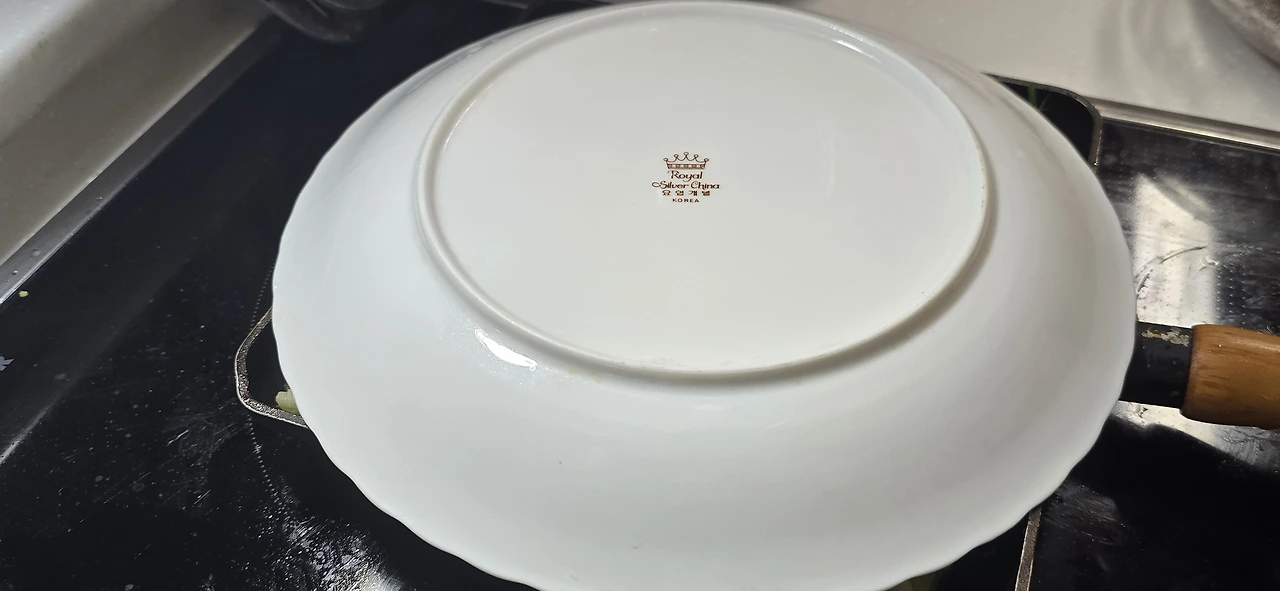 img.jpg?credential=yqXZFxpELC7KVnFOS48ylbz2pIh7yKj8&expires=1759244399&allow_ip=&allow_referer=&signature=QcDBJvUtB12ax00FG2dcdI%2FSrvg%3D