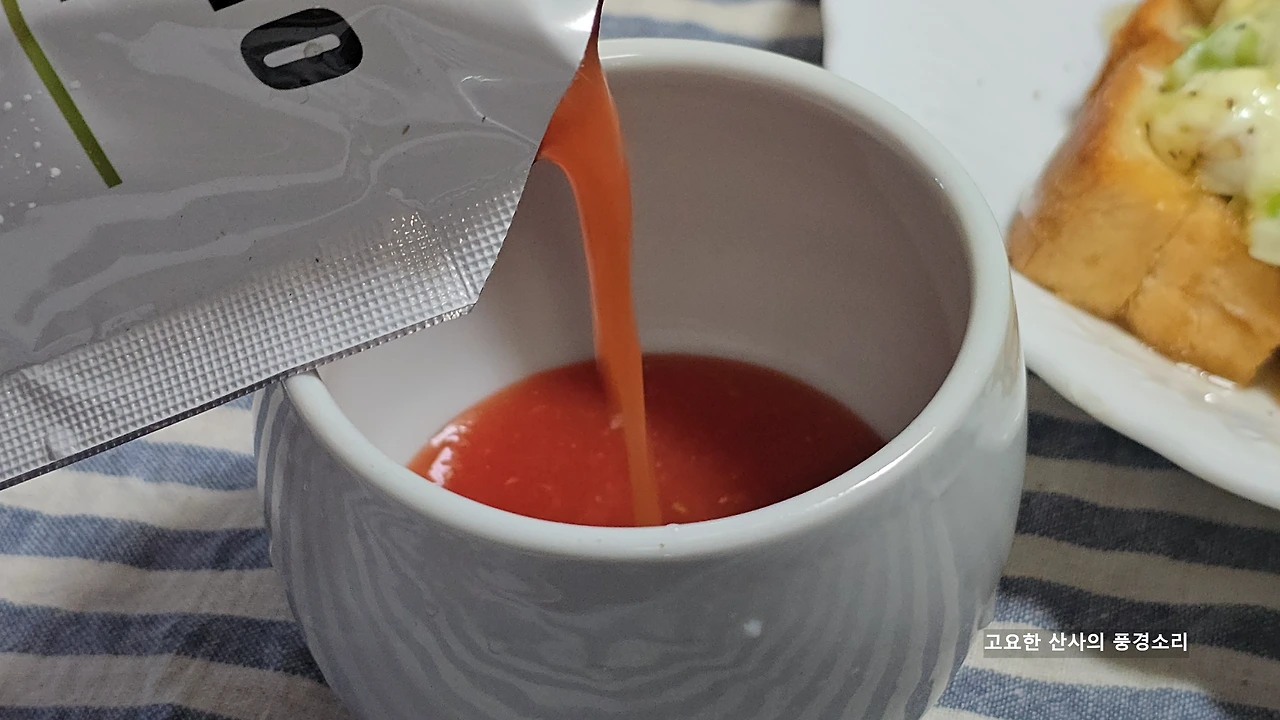 img.png?credential=yqXZFxpELC7KVnFOS48ylbz2pIh7yKj8&expires=1761922799&allow_ip=&allow_referer=&signature=EquJymFF7FvYrM3G5om7SNityaE%3D