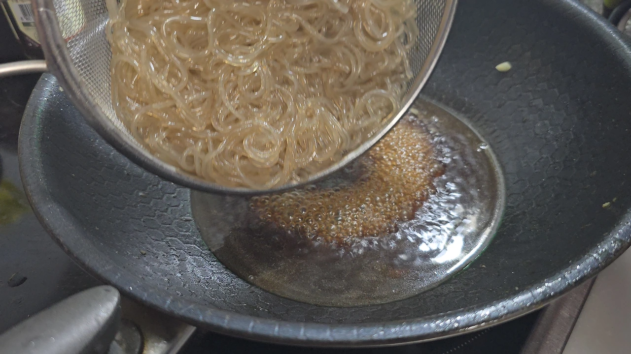 img.jpg?credential=yqXZFxpELC7KVnFOS48ylbz2pIh7yKj8&expires=1761922799&allow_ip=&allow_referer=&signature=KAcKJ6KG6jpSThblFXLrt1p1K5A%3D