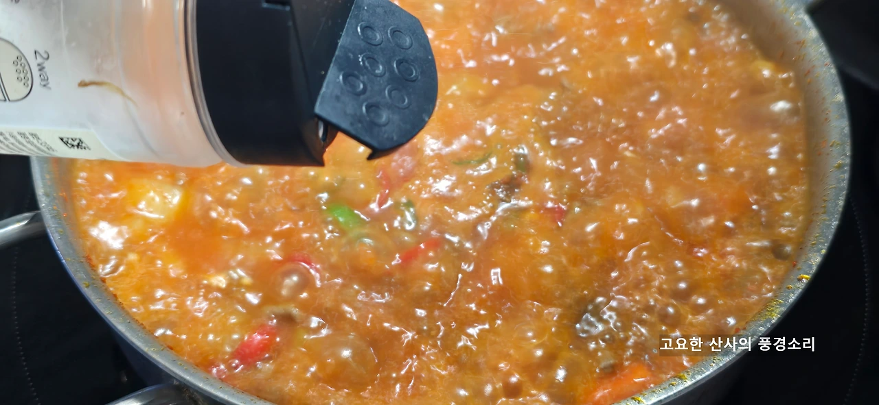 img.png?credential=yqXZFxpELC7KVnFOS48ylbz2pIh7yKj8&expires=1759244399&allow_ip=&allow_referer=&signature=BJr%2Fxf3pD15eKQYeJYbfnWLeCn8%3D