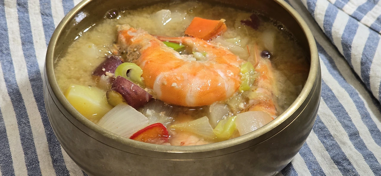 img.jpg?credential=yqXZFxpELC7KVnFOS48ylbz2pIh7yKj8&expires=1759244399&allow_ip=&allow_referer=&signature=3E44FCzHIOLj11ZCOw%2Bpm0vYeFk%3D