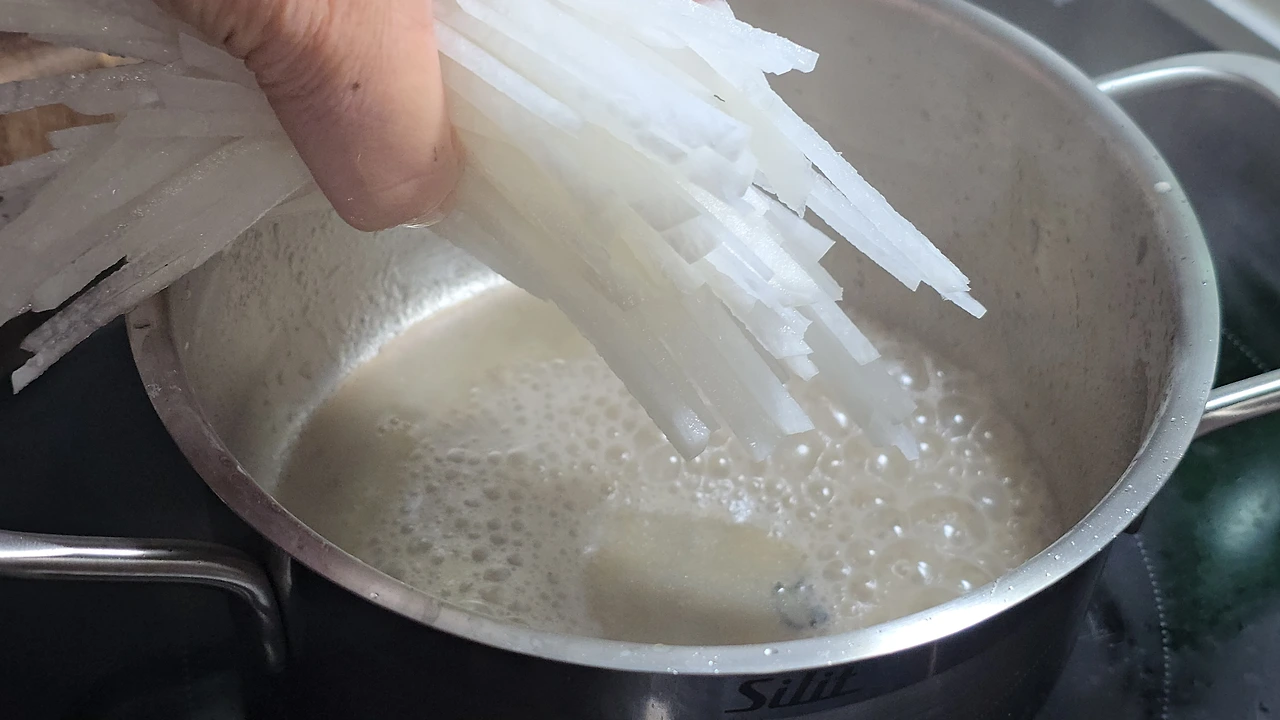 img.jpg?credential=yqXZFxpELC7KVnFOS48ylbz2pIh7yKj8&expires=1767193199&allow_ip=&allow_referer=&signature=loq%2BcIAkKoffGQXI0tCOoXnqE4Y%3D