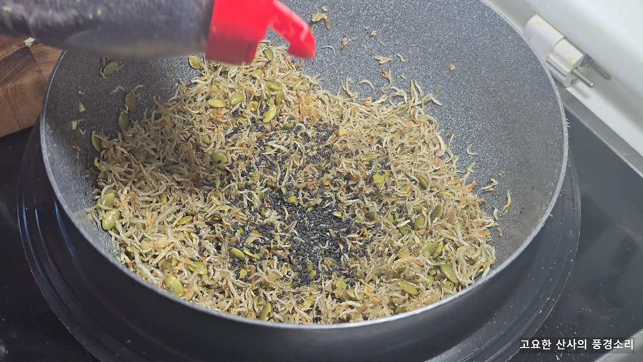 img.png?credential=yqXZFxpELC7KVnFOS48ylbz2pIh7yKj8&expires=1767193199&allow_ip=&allow_referer=&signature=BPa5fSH1J30S1JX%2B%2BgrtnW69FDM%3D