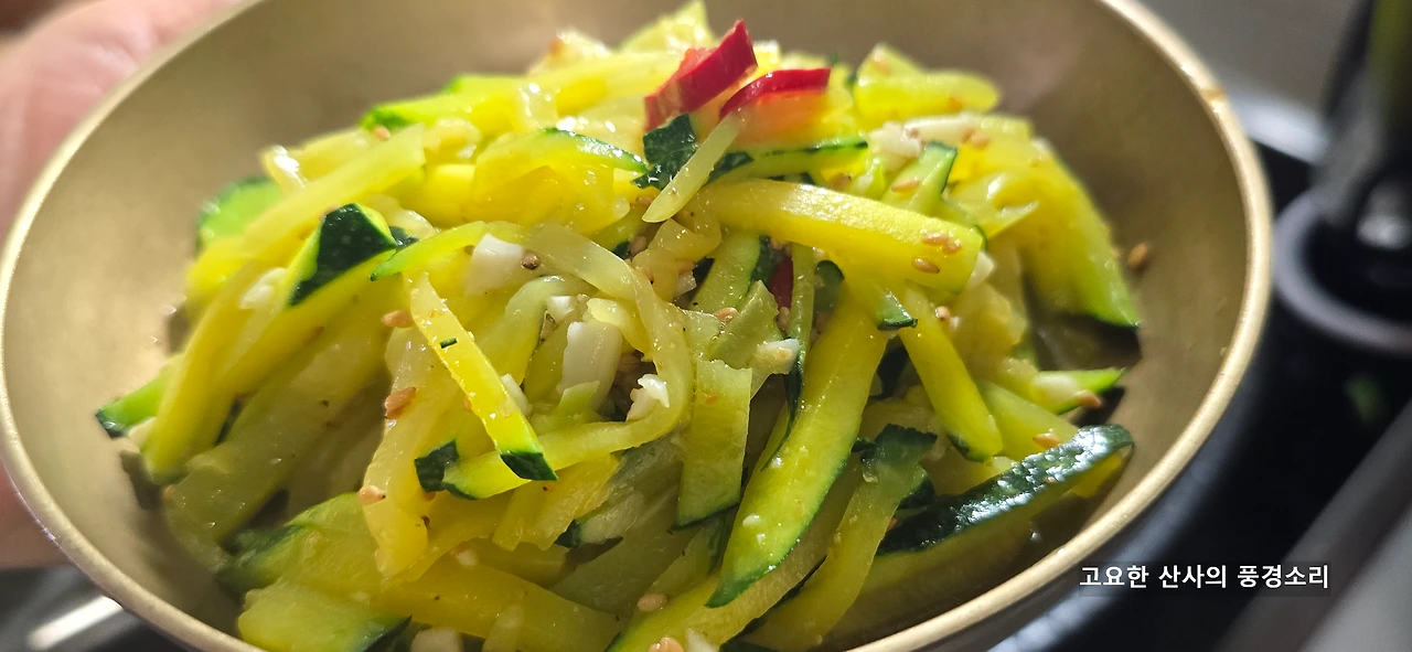 img.png?credential=yqXZFxpELC7KVnFOS48ylbz2pIh7yKj8&expires=1761922799&allow_ip=&allow_referer=&signature=Lo84F4sz3Q%2FfIozjfRWe2ijePA0%3D