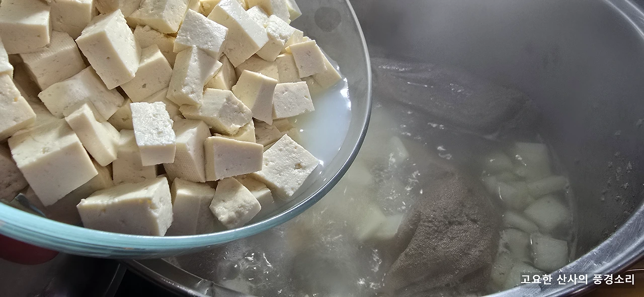 img.png?credential=yqXZFxpELC7KVnFOS48ylbz2pIh7yKj8&expires=1761922799&allow_ip=&allow_referer=&signature=zNcQgdugcIryDKEmOblVJAx2YFA%3D