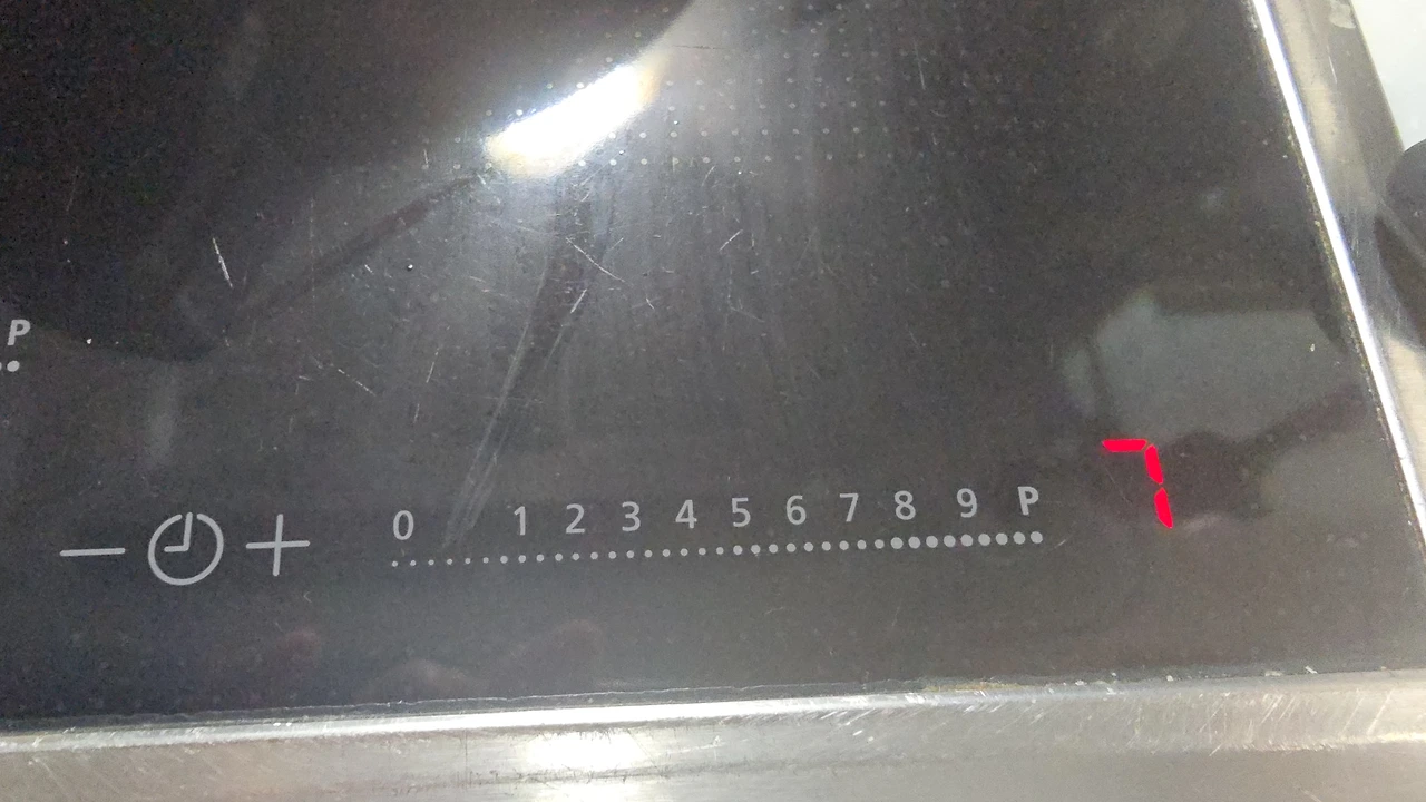 img.jpg?credential=yqXZFxpELC7KVnFOS48ylbz2pIh7yKj8&expires=1769871599&allow_ip=&allow_referer=&signature=htSY%2BF%2FlkggQqjPpCE0ghTm4v5U%3D