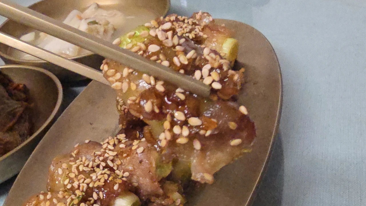 img.jpg?credential=yqXZFxpELC7KVnFOS48ylbz2pIh7yKj8&expires=1756652399&allow_ip=&allow_referer=&signature=lvGB5i%2Fa6Y8C4X9r00M3DsjxlLE%3D