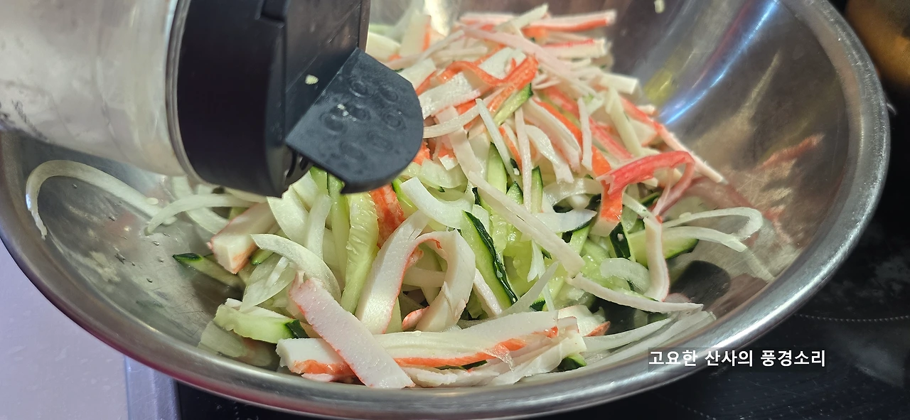 img.png?credential=yqXZFxpELC7KVnFOS48ylbz2pIh7yKj8&expires=1753973999&allow_ip=&allow_referer=&signature=o6MX0GT5tw5zWBQDF3Gx%2BeDFIgs%3D