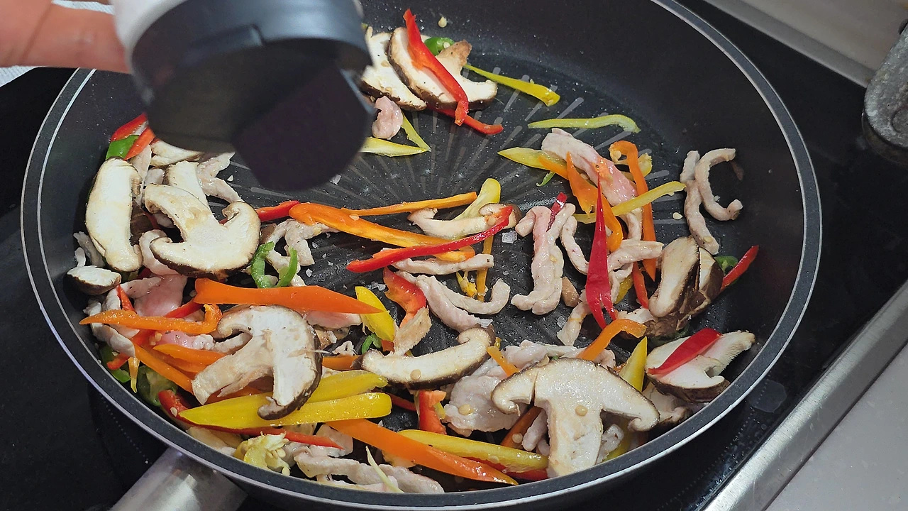 img.jpg?credential=yqXZFxpELC7KVnFOS48ylbz2pIh7yKj8&expires=1756652399&allow_ip=&allow_referer=&signature=d2yhylx%2Bidz6jUAezPiQurSKcSI%3D