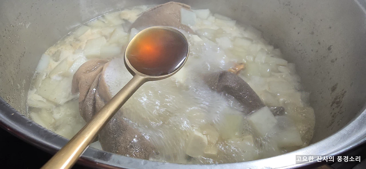 img.png?credential=yqXZFxpELC7KVnFOS48ylbz2pIh7yKj8&expires=1761922799&allow_ip=&allow_referer=&signature=Lb%2F6Zx8kIMnDpkFFZhGzx8UQIqQ%3D