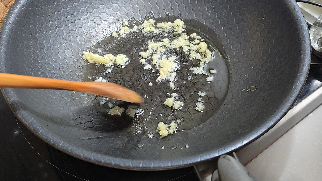 img.jpg?credential=yqXZFxpELC7KVnFOS48ylbz2pIh7yKj8&expires=1764514799&allow_ip=&allow_referer=&signature=VsW2AhSpcfN4qjAeTGbwtwieTQI%3D