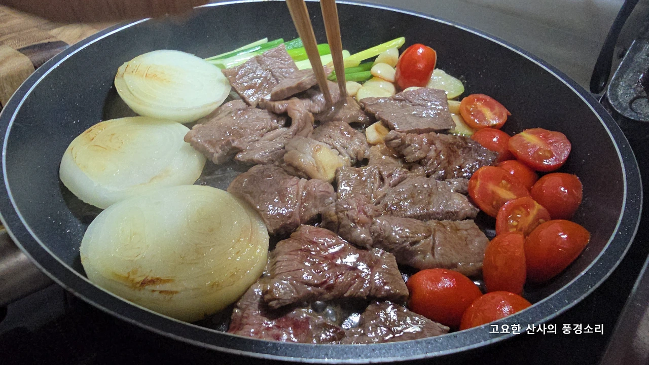 img.png?credential=yqXZFxpELC7KVnFOS48ylbz2pIh7yKj8&expires=1767193199&allow_ip=&allow_referer=&signature=IHSmmbnPmlUDJGO2uUiyUDzevqk%3D