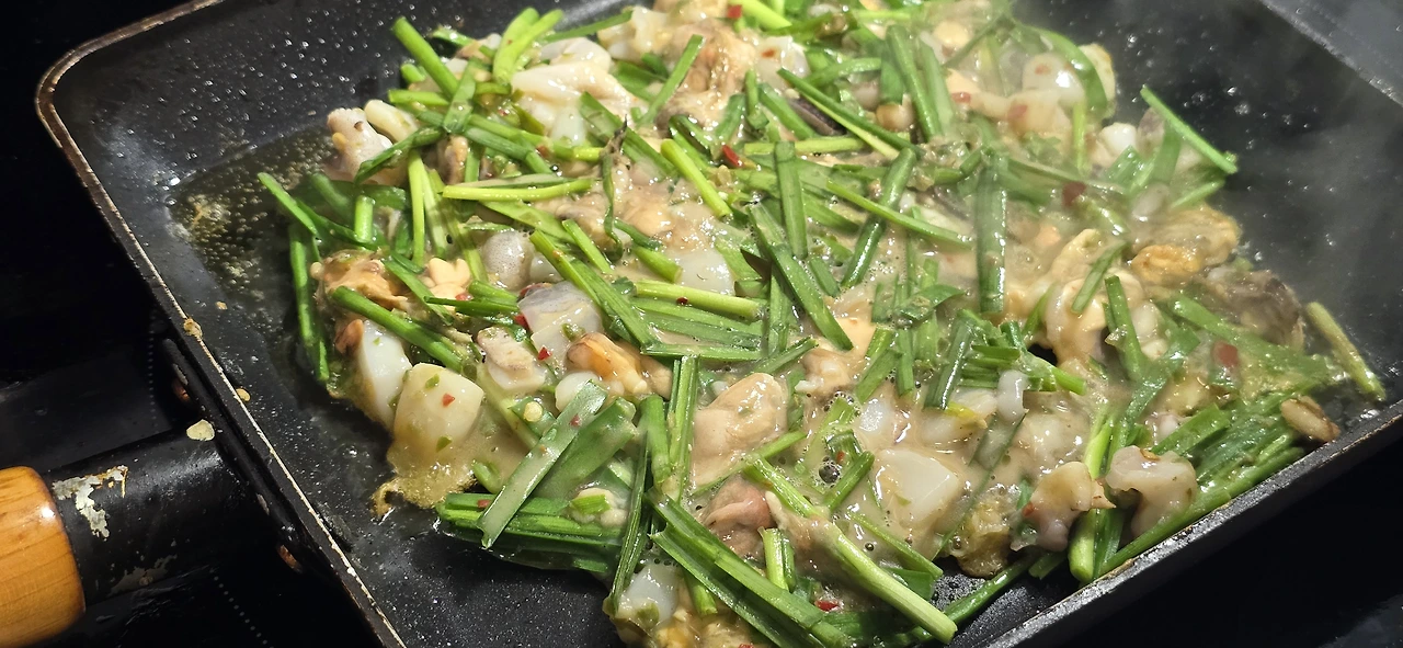 img.jpg?credential=yqXZFxpELC7KVnFOS48ylbz2pIh7yKj8&expires=1761922799&allow_ip=&allow_referer=&signature=Ef7KBiiN4L5CKuVovNuh2MbRbmQ%3D