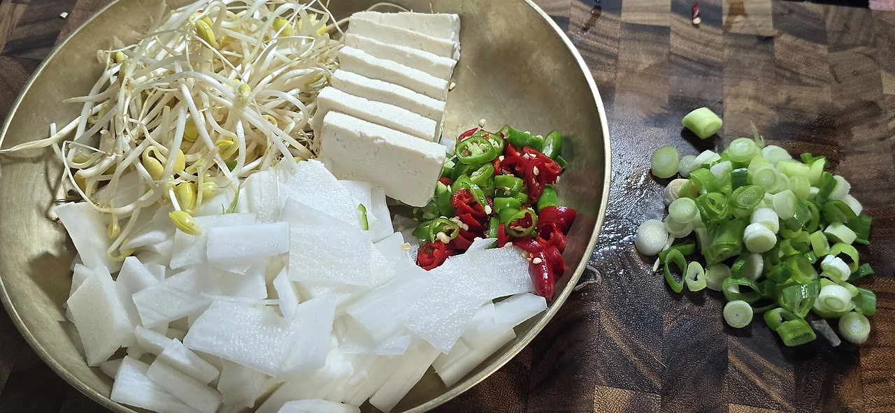 img.jpg?credential=yqXZFxpELC7KVnFOS48ylbz2pIh7yKj8&expires=1759244399&allow_ip=&allow_referer=&signature=peUJ508%2B70Pbp7kSHvKTDF3G1QM%3D