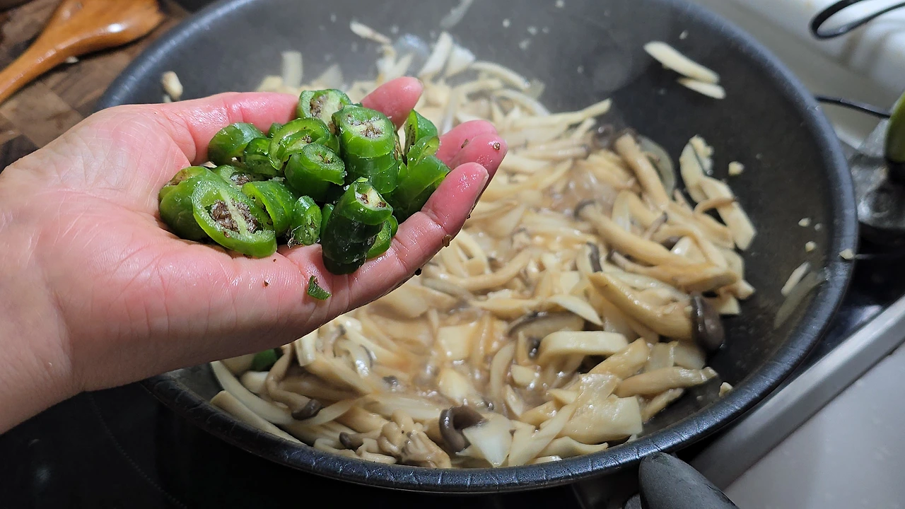 img.jpg?credential=yqXZFxpELC7KVnFOS48ylbz2pIh7yKj8&expires=1764514799&allow_ip=&allow_referer=&signature=cfJoxnuIvtUVkhxgGfYW0O2JEmg%3D