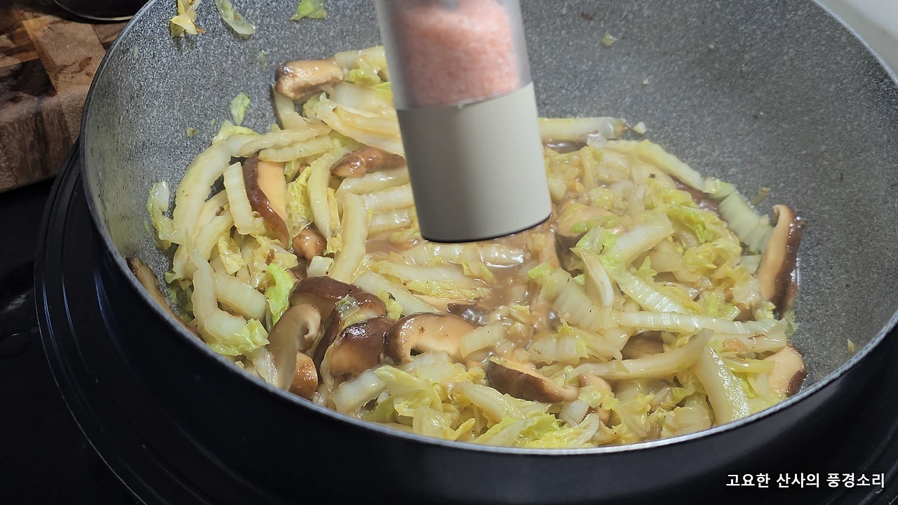 img.png?credential=yqXZFxpELC7KVnFOS48ylbz2pIh7yKj8&expires=1769871599&allow_ip=&allow_referer=&signature=gCYSGhxv5Tg77h5f9fLV3fP4iyg%3D