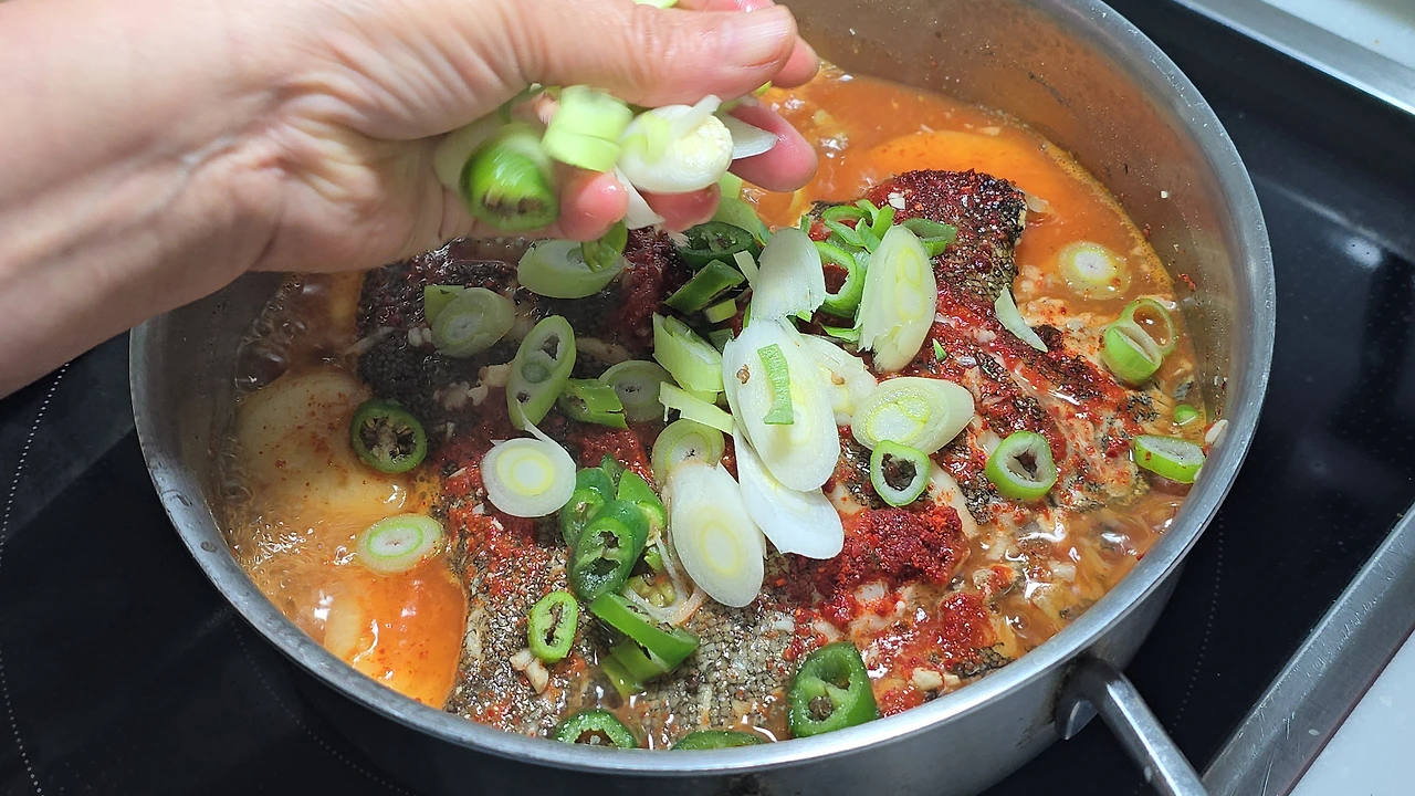 img.jpg?credential=yqXZFxpELC7KVnFOS48ylbz2pIh7yKj8&expires=1769871599&allow_ip=&allow_referer=&signature=F%2BU7h38tlBsJBUGz4iK2r184DFE%3D