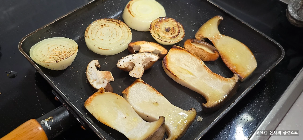 img.png?credential=yqXZFxpELC7KVnFOS48ylbz2pIh7yKj8&expires=1756652399&allow_ip=&allow_referer=&signature=pvJJmty1HCZ8EtpkFlxtP58EhF8%3D