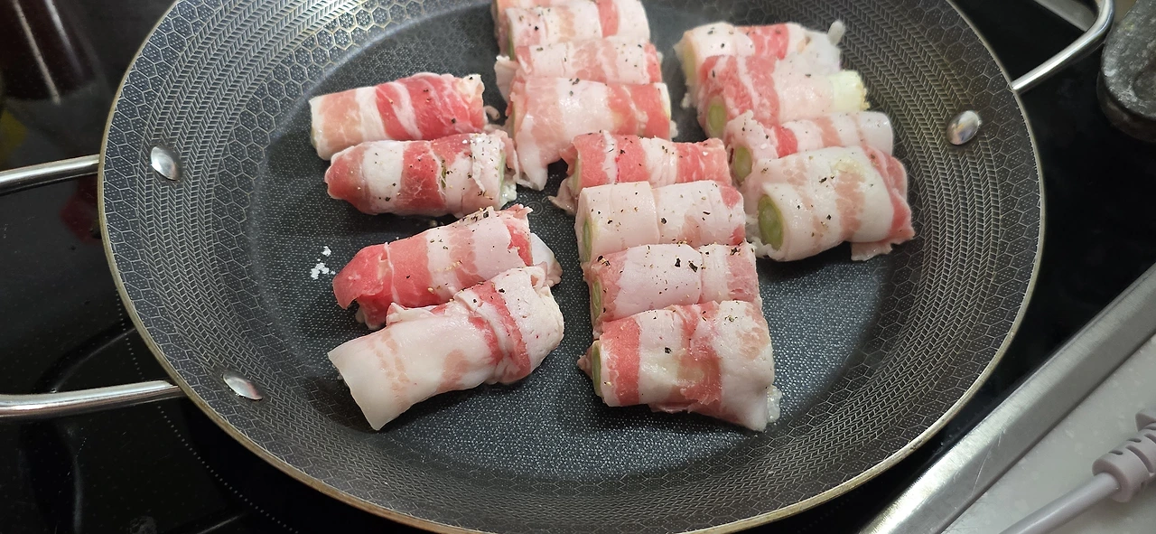 img.jpg?credential=yqXZFxpELC7KVnFOS48ylbz2pIh7yKj8&expires=1756652399&allow_ip=&allow_referer=&signature=aWilGo6G3tb2%2BlDOCJxVB%2FJd308%3D