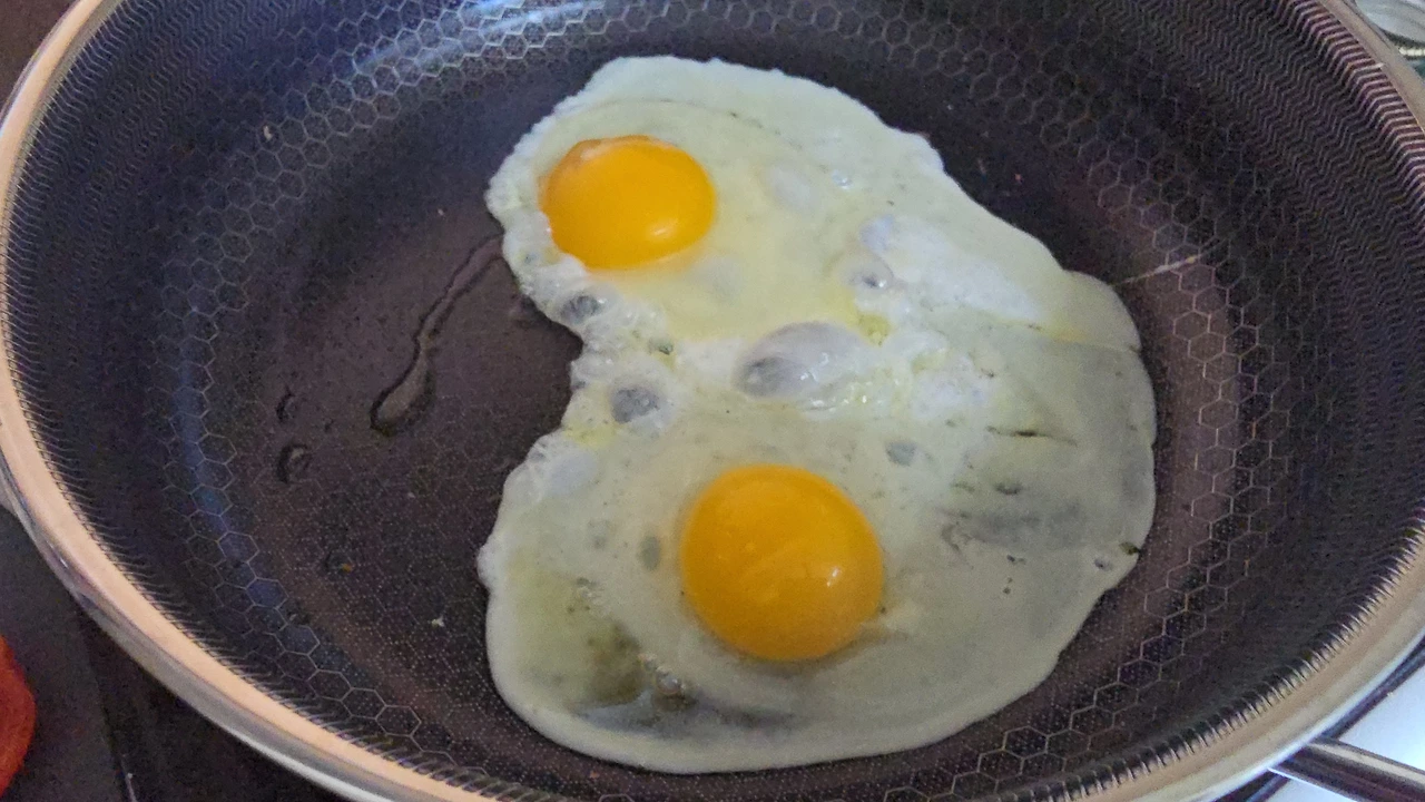 img.jpg?credential=yqXZFxpELC7KVnFOS48ylbz2pIh7yKj8&expires=1761922799&allow_ip=&allow_referer=&signature=jhDDvQxjVbVPuLzB5HW6NiIypaw%3D