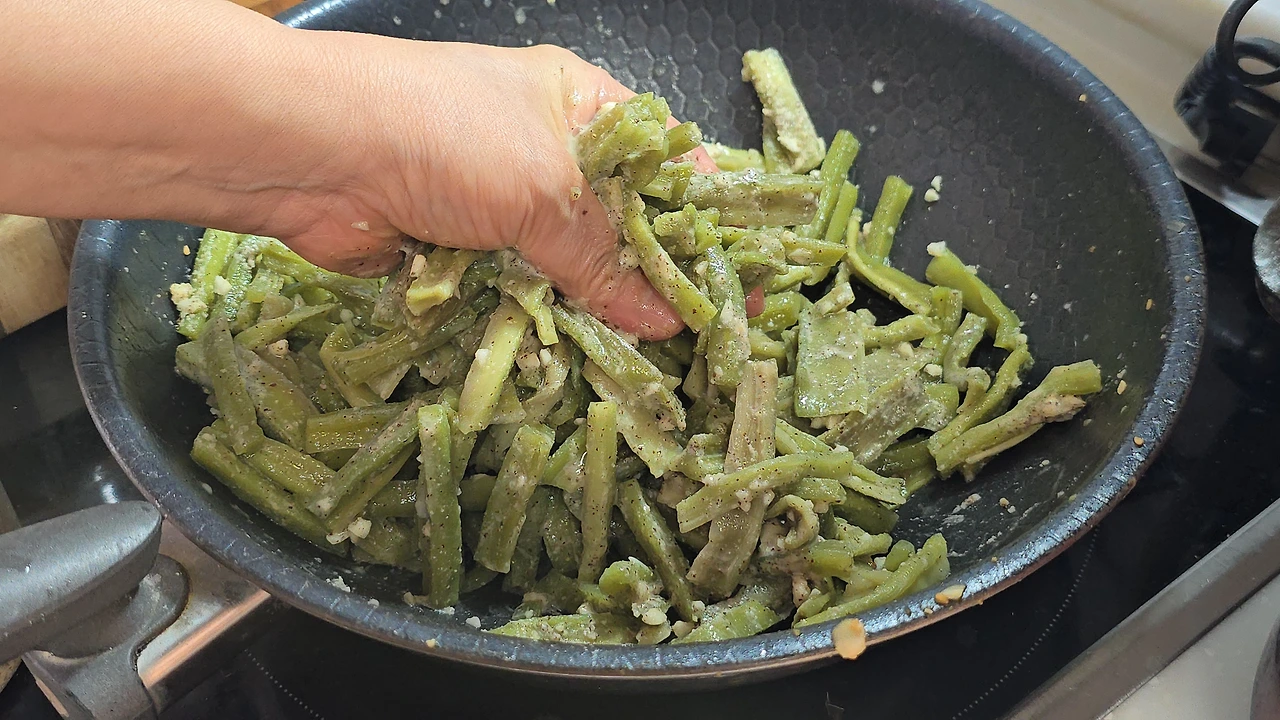 img.jpg?credential=yqXZFxpELC7KVnFOS48ylbz2pIh7yKj8&expires=1759244399&allow_ip=&allow_referer=&signature=ir8RAf6%2BlP4rB5z%2BYWh61lXrMBI%3D