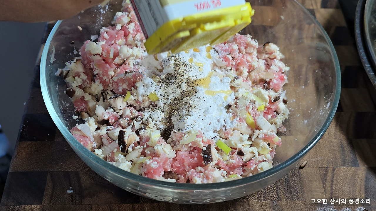 img.png?credential=yqXZFxpELC7KVnFOS48ylbz2pIh7yKj8&expires=1769871599&allow_ip=&allow_referer=&signature=z9H7wFvYvRW2AJJVTab2hKuALp0%3D