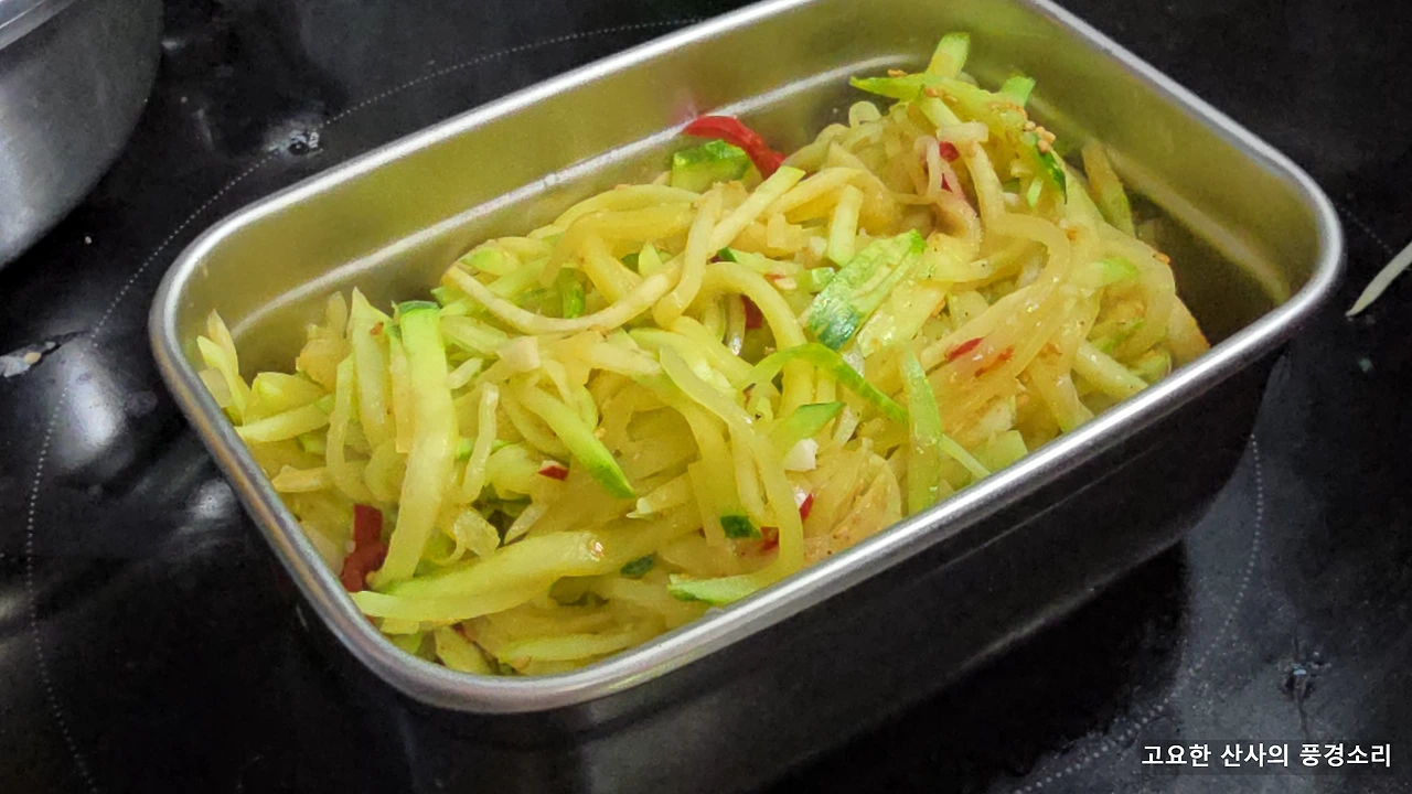 img.png?credential=yqXZFxpELC7KVnFOS48ylbz2pIh7yKj8&expires=1761922799&allow_ip=&allow_referer=&signature=wzGbO8JjLH%2BLUmfeLAOa0LbeNsY%3D