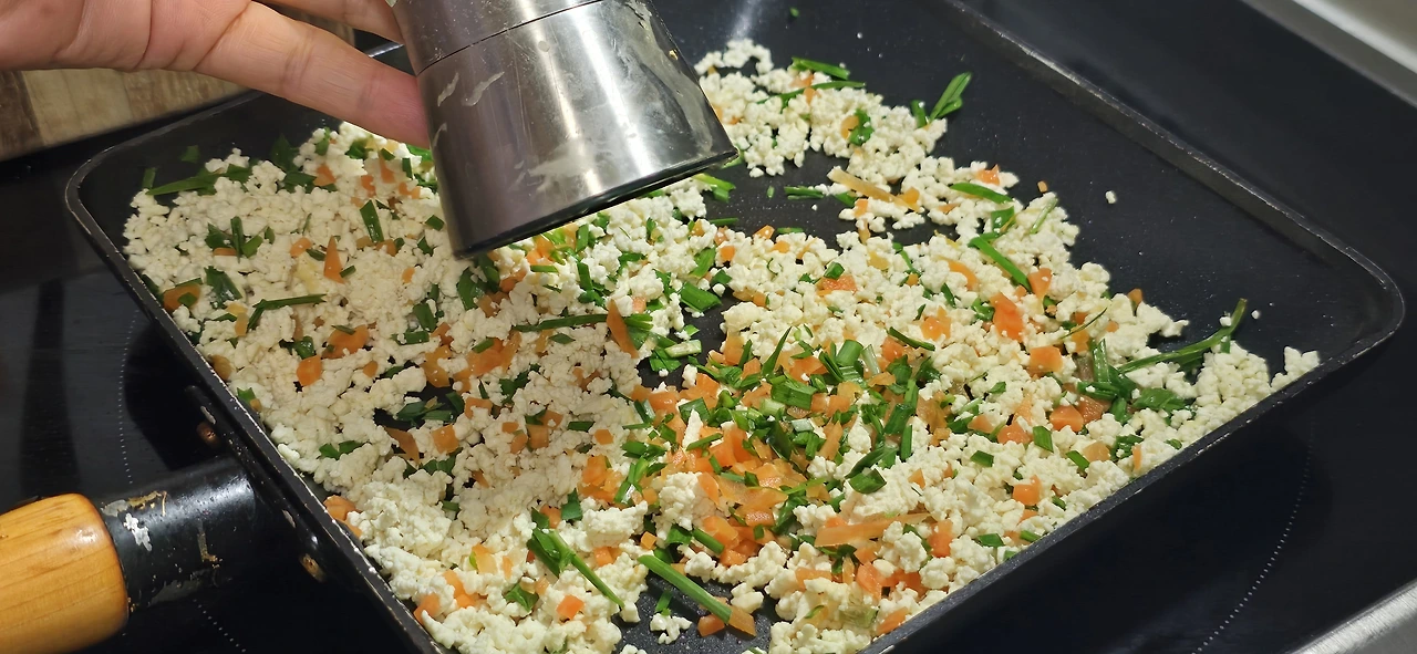 img.jpg?credential=yqXZFxpELC7KVnFOS48ylbz2pIh7yKj8&expires=1751295599&allow_ip=&allow_referer=&signature=UWBat%2BQEJ5lxYP6W%2FeR0YPxvw3o%3D