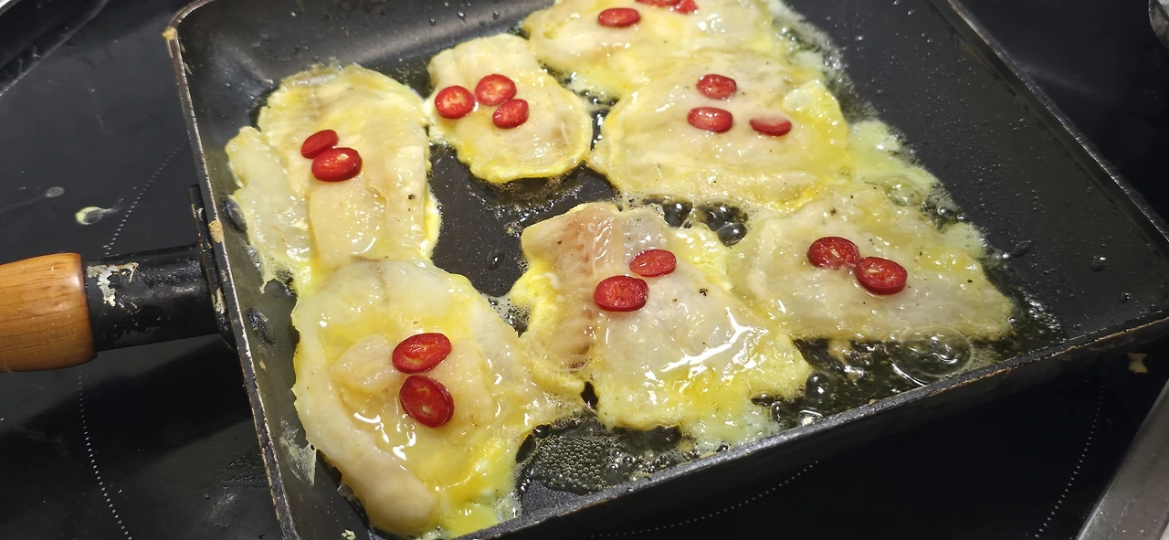 img.jpg?credential=yqXZFxpELC7KVnFOS48ylbz2pIh7yKj8&expires=1759244399&allow_ip=&allow_referer=&signature=omtgCp03MpqRG5yfVJzcXO3CAXU%3D