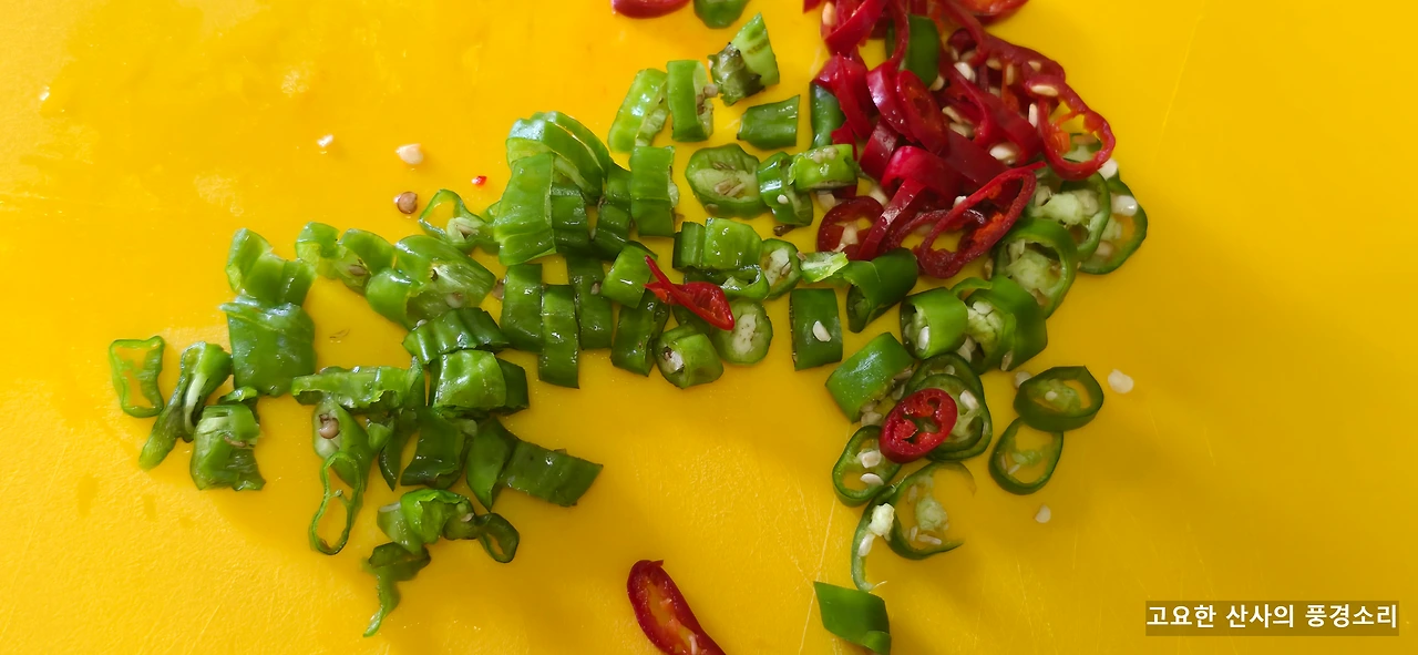 img.png?credential=yqXZFxpELC7KVnFOS48ylbz2pIh7yKj8&expires=1756652399&allow_ip=&allow_referer=&signature=IFI2gJvUIF%2FTtyyRqhl0GDKbNQQ%3D