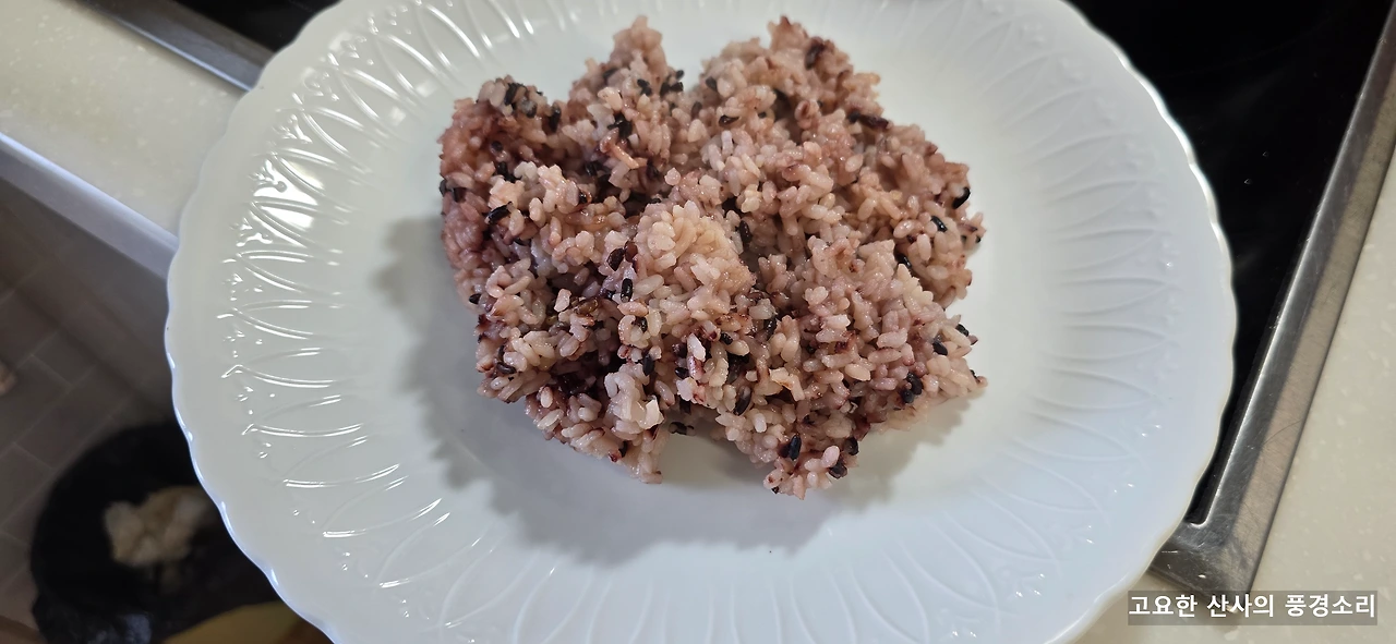 img.png?credential=yqXZFxpELC7KVnFOS48ylbz2pIh7yKj8&expires=1759244399&allow_ip=&allow_referer=&signature=gSNp4wVrvt%2BWo%2BM22ukVDJ%2Blx1c%3D