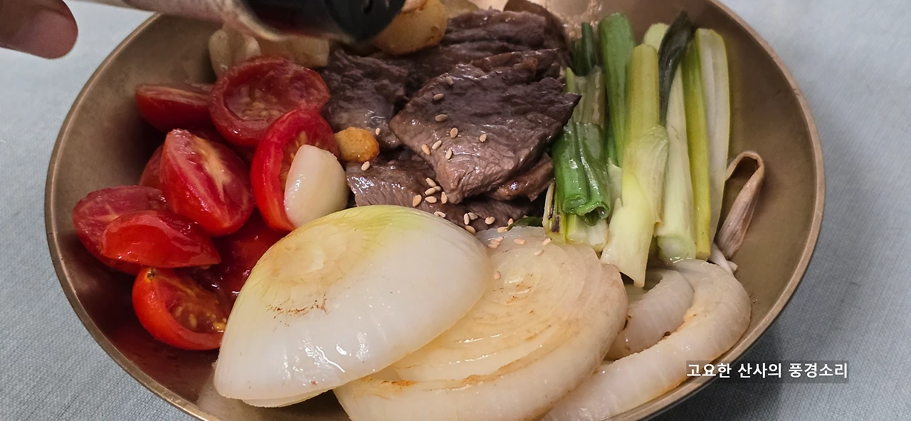 img.png?credential=yqXZFxpELC7KVnFOS48ylbz2pIh7yKj8&expires=1767193199&allow_ip=&allow_referer=&signature=CuCVzU1uLGLzkHwhd9KXzR6Qhb8%3D