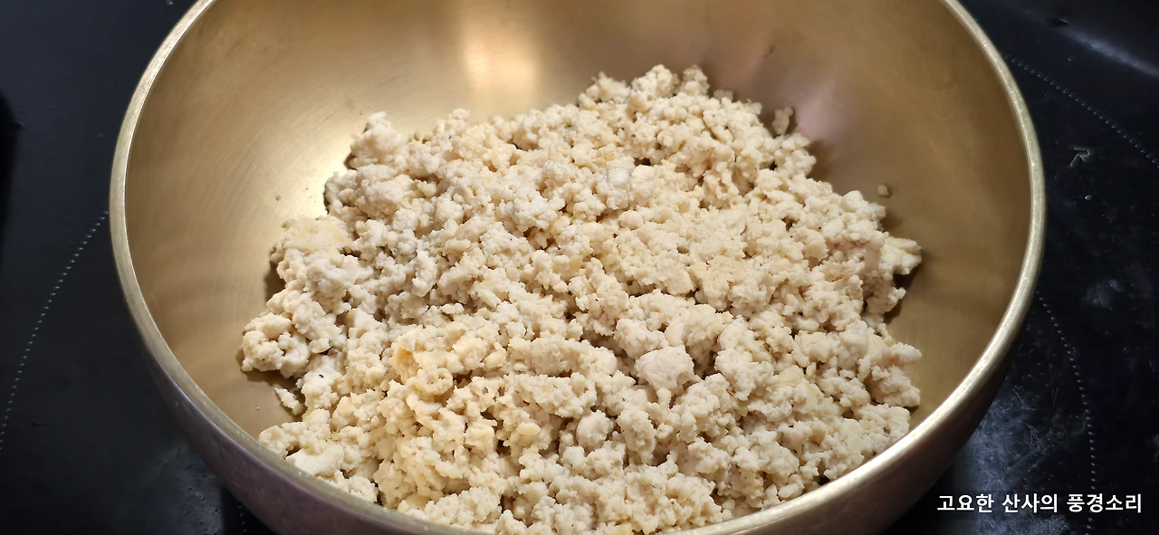 img.png?credential=yqXZFxpELC7KVnFOS48ylbz2pIh7yKj8&expires=1759244399&allow_ip=&allow_referer=&signature=Vnek3%2Bw5c6SqyJVHLYULgUE9uP8%3D