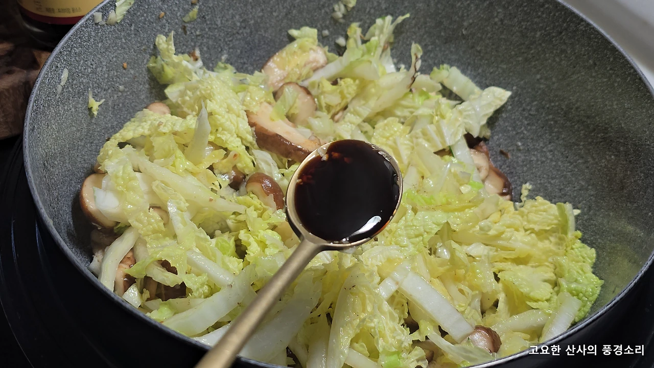 img.png?credential=yqXZFxpELC7KVnFOS48ylbz2pIh7yKj8&expires=1769871599&allow_ip=&allow_referer=&signature=wmsgClAukHmbadVAFvqe9mAu2qs%3D