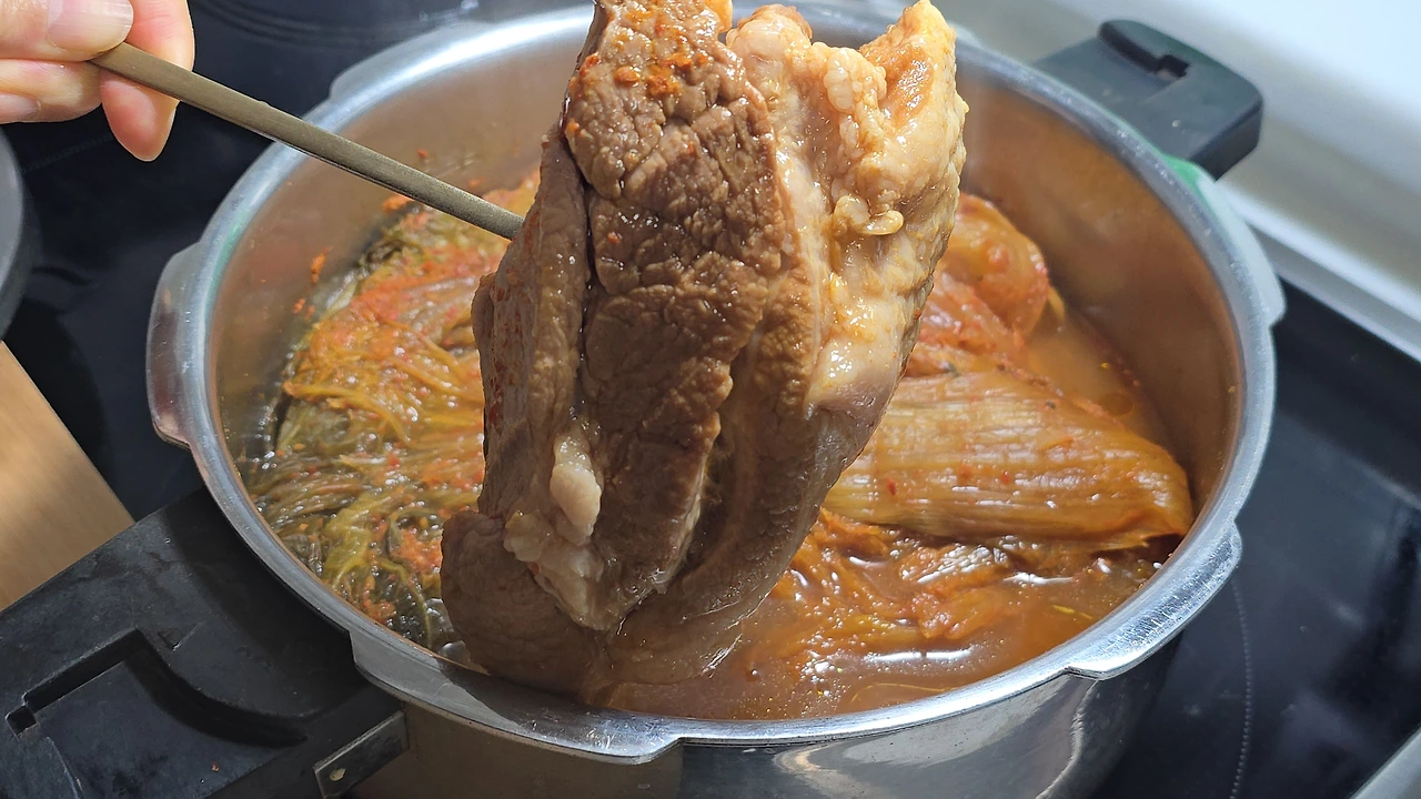 img.jpg?credential=yqXZFxpELC7KVnFOS48ylbz2pIh7yKj8&expires=1769871599&allow_ip=&allow_referer=&signature=U94ubJ5e4uen92fgKKwt%2FXm%2BwAQ%3D