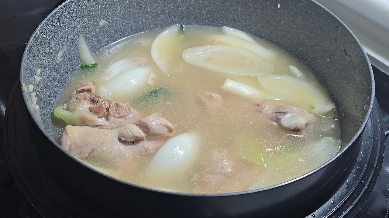 img.jpg?credential=yqXZFxpELC7KVnFOS48ylbz2pIh7yKj8&expires=1767193199&allow_ip=&allow_referer=&signature=v56W5vi%2B%2FDRehLMl%2F2HW837X2S0%3D