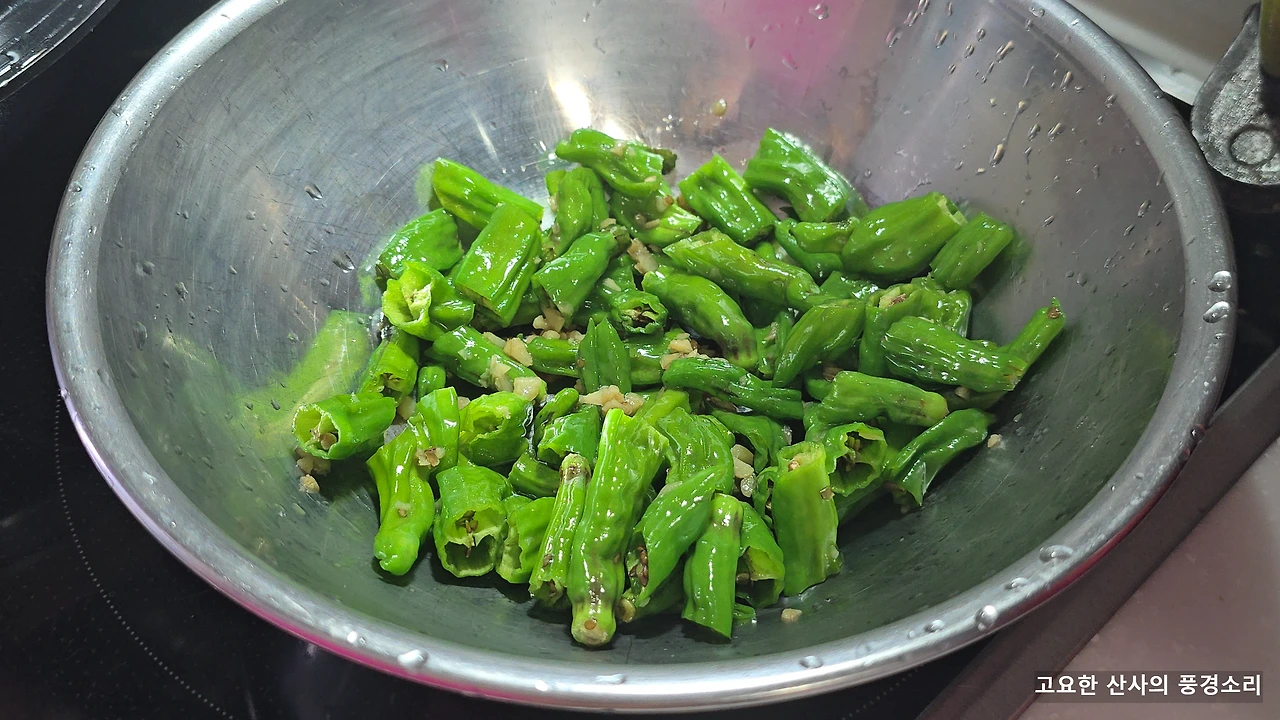 img.png?credential=yqXZFxpELC7KVnFOS48ylbz2pIh7yKj8&expires=1756652399&allow_ip=&allow_referer=&signature=6P4Kae0Sbg40c4CGLbWtKOltYIQ%3D