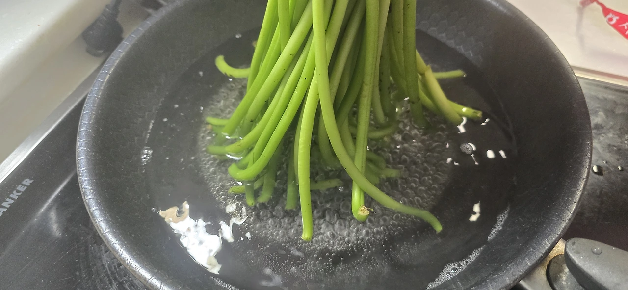 img.jpg?credential=yqXZFxpELC7KVnFOS48ylbz2pIh7yKj8&expires=1759244399&allow_ip=&allow_referer=&signature=otwAlPWWyd5CByrwUD0HGE%2ByqVQ%3D