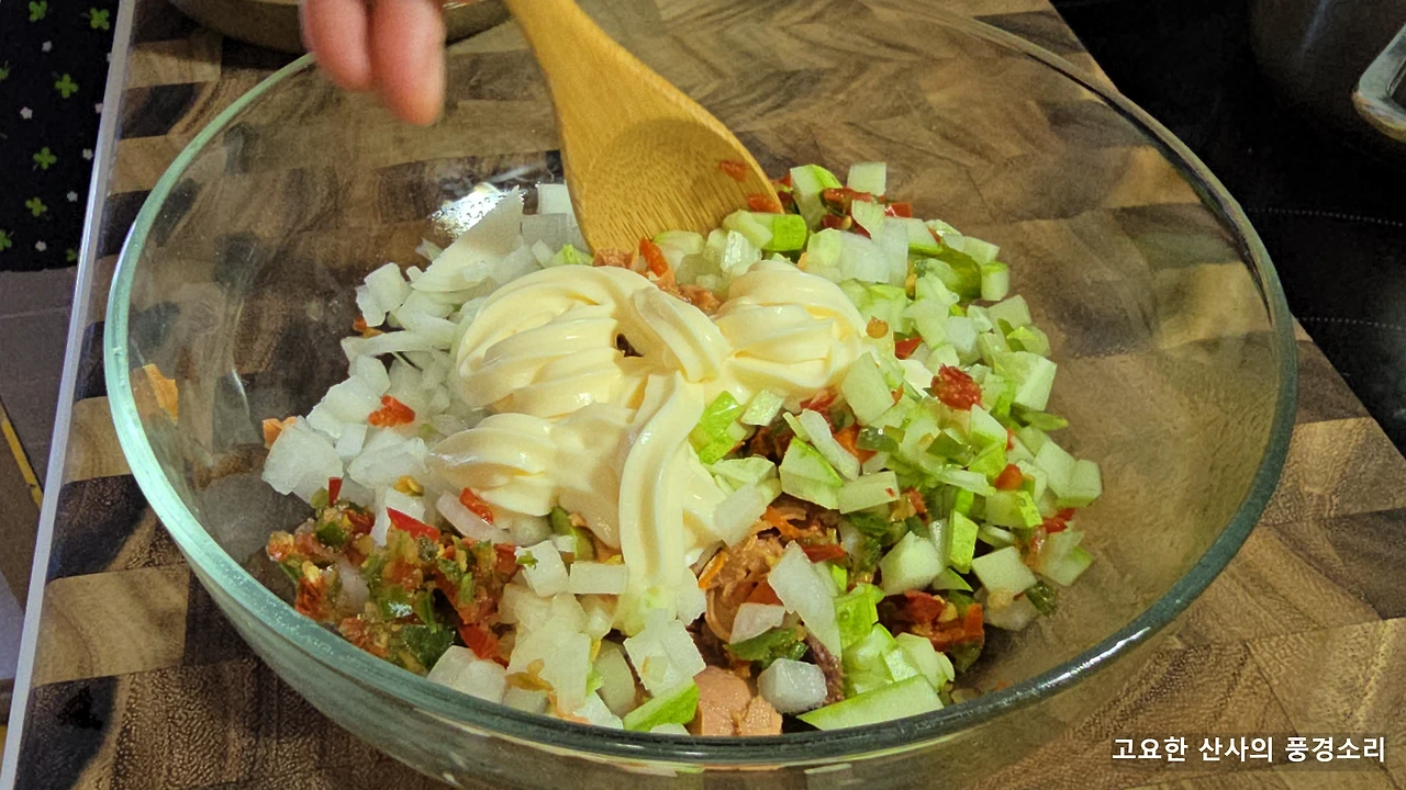 img.png?credential=yqXZFxpELC7KVnFOS48ylbz2pIh7yKj8&expires=1753973999&allow_ip=&allow_referer=&signature=EPqe2Sadmq8bQlzxqqlfEOO77yc%3D