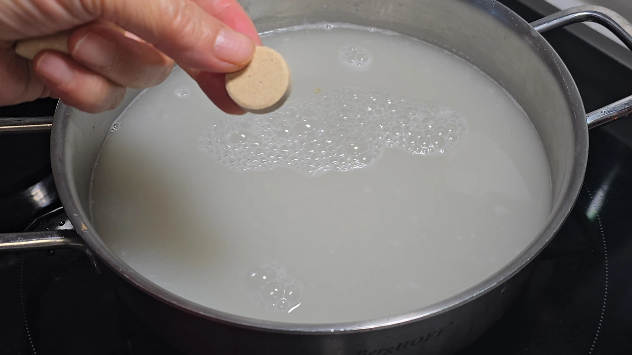 img.jpg?credential=yqXZFxpELC7KVnFOS48ylbz2pIh7yKj8&expires=1767193199&allow_ip=&allow_referer=&signature=qtKnDksaCWTjR6GvsFNPnGPI5Ho%3D