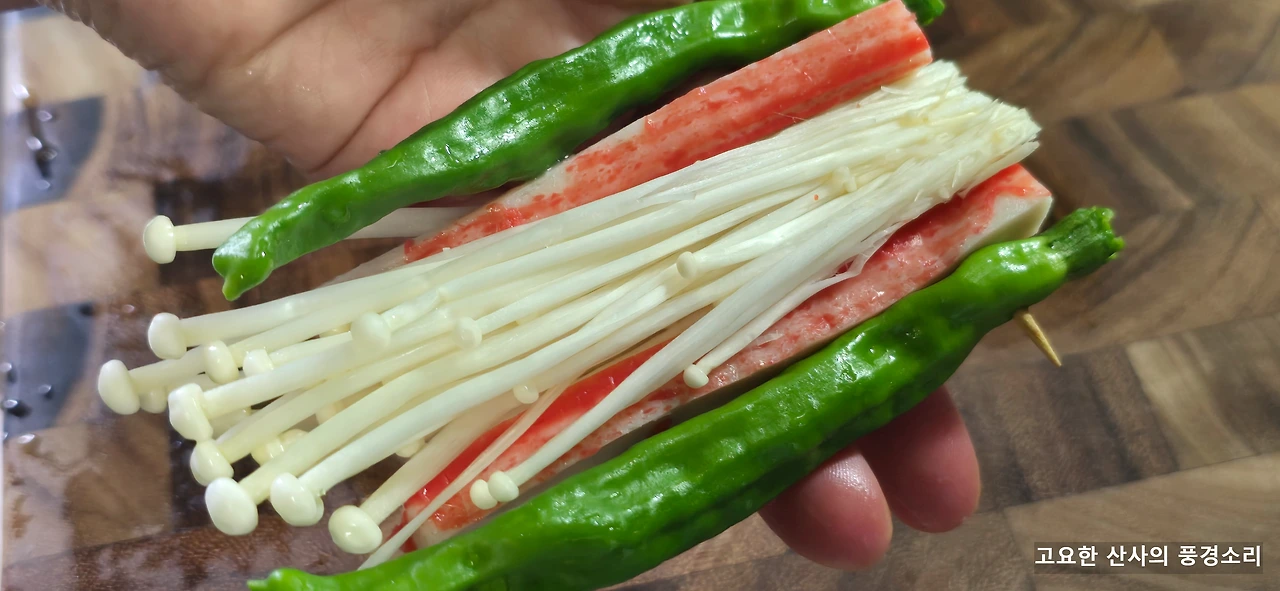 img.png?credential=yqXZFxpELC7KVnFOS48ylbz2pIh7yKj8&expires=1761922799&allow_ip=&allow_referer=&signature=06HuKQyAhLapPiIcbzpeneDaqMU%3D